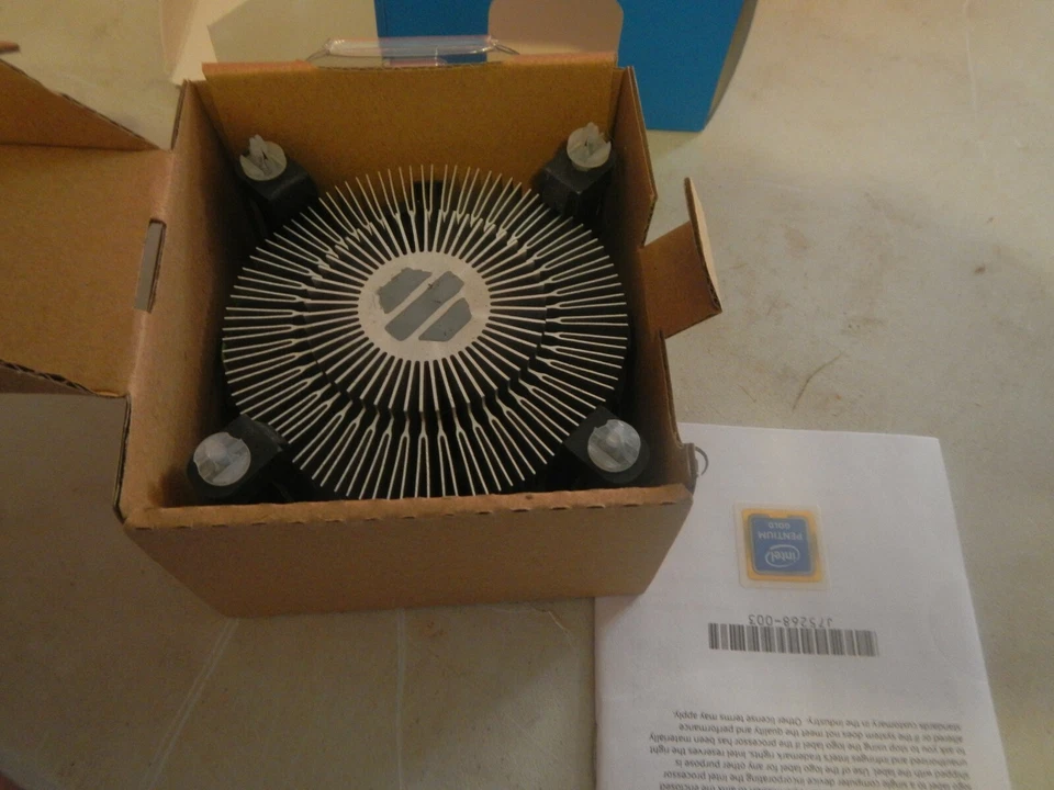 Intel Pentium Gold Dual Core Processor G5400 3.7GHz BX80684G5400 With Fan SR3X9 - Image 4 of 4