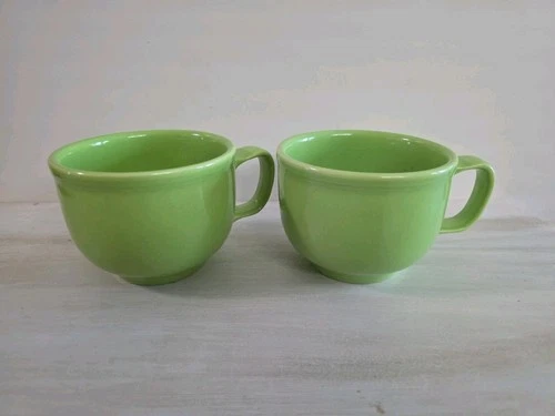 Homer Laughlin Fiesta Set Of 2 Jumbo Tea or Chili Mugs 18 Oz Green LEMONGRASS