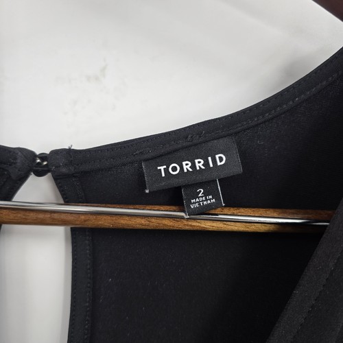 Torrid Damen Faux Wickelkleid Skort Größe 2 schwarz Strick Stretch ohne Gürtel - Bild 3 von 4