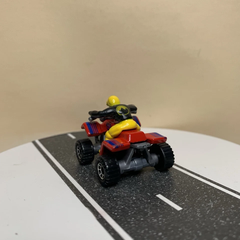 2000 Matchbox 4-Wheeler ATV w/Rider 1:37 Mount Discovery Red ATV Off Road Quad  - Image 3 of 4