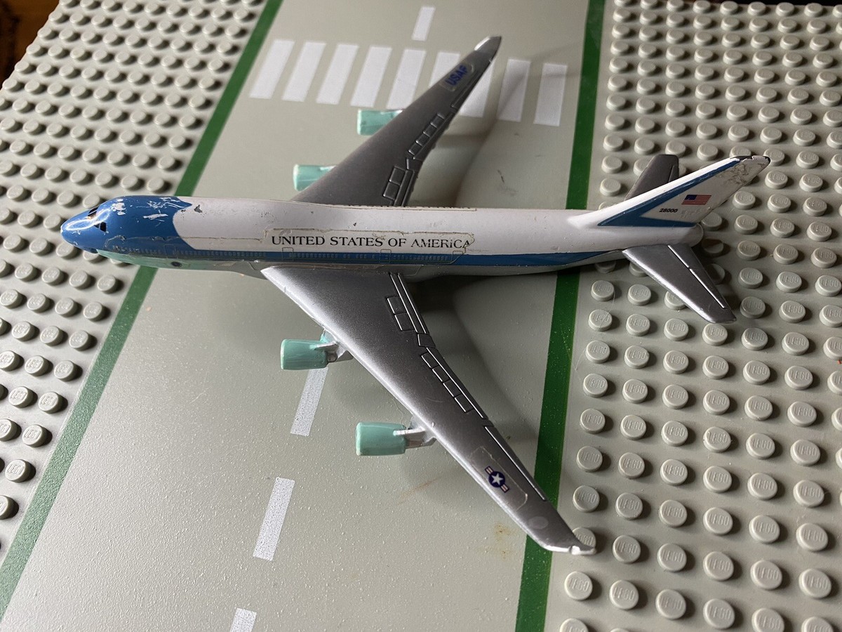 PENGXAING Modèle d'Avion 16CM USA Air Force One Boeing 747 Modèle Moulé sous Pression Collectionl Cadeau PENGXAING Modèle d'Avion 16CM USA Air Force One Boeing 747 Modèle Moulé sous Pression Collectionl Cadeau