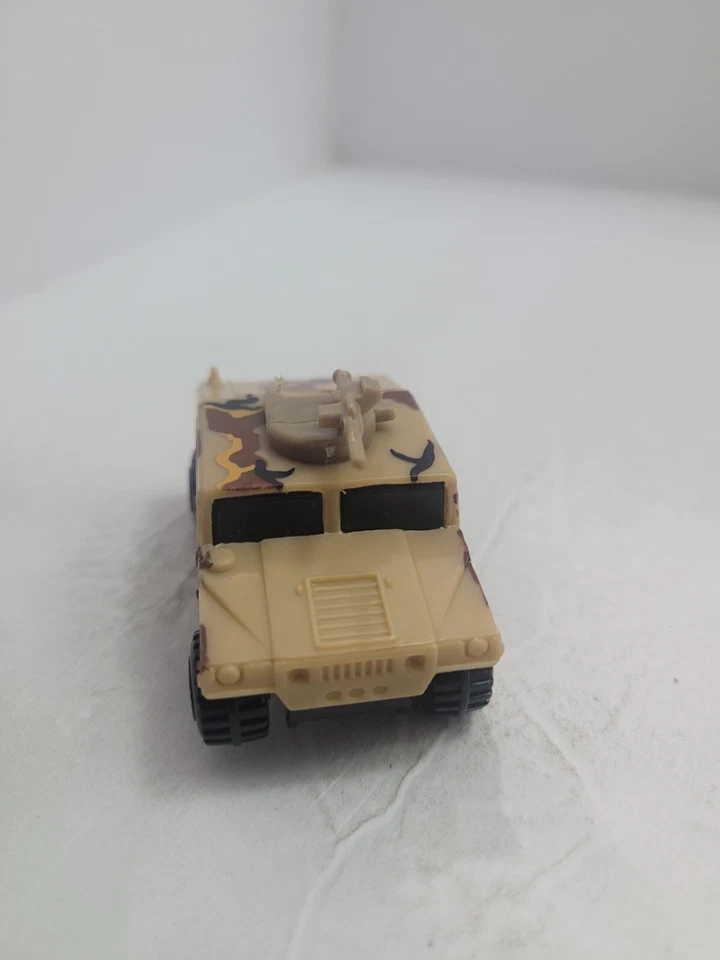 1992 Hot Wheels Hummer #188  Loose.  Tan Camo  - Image 4 of 4