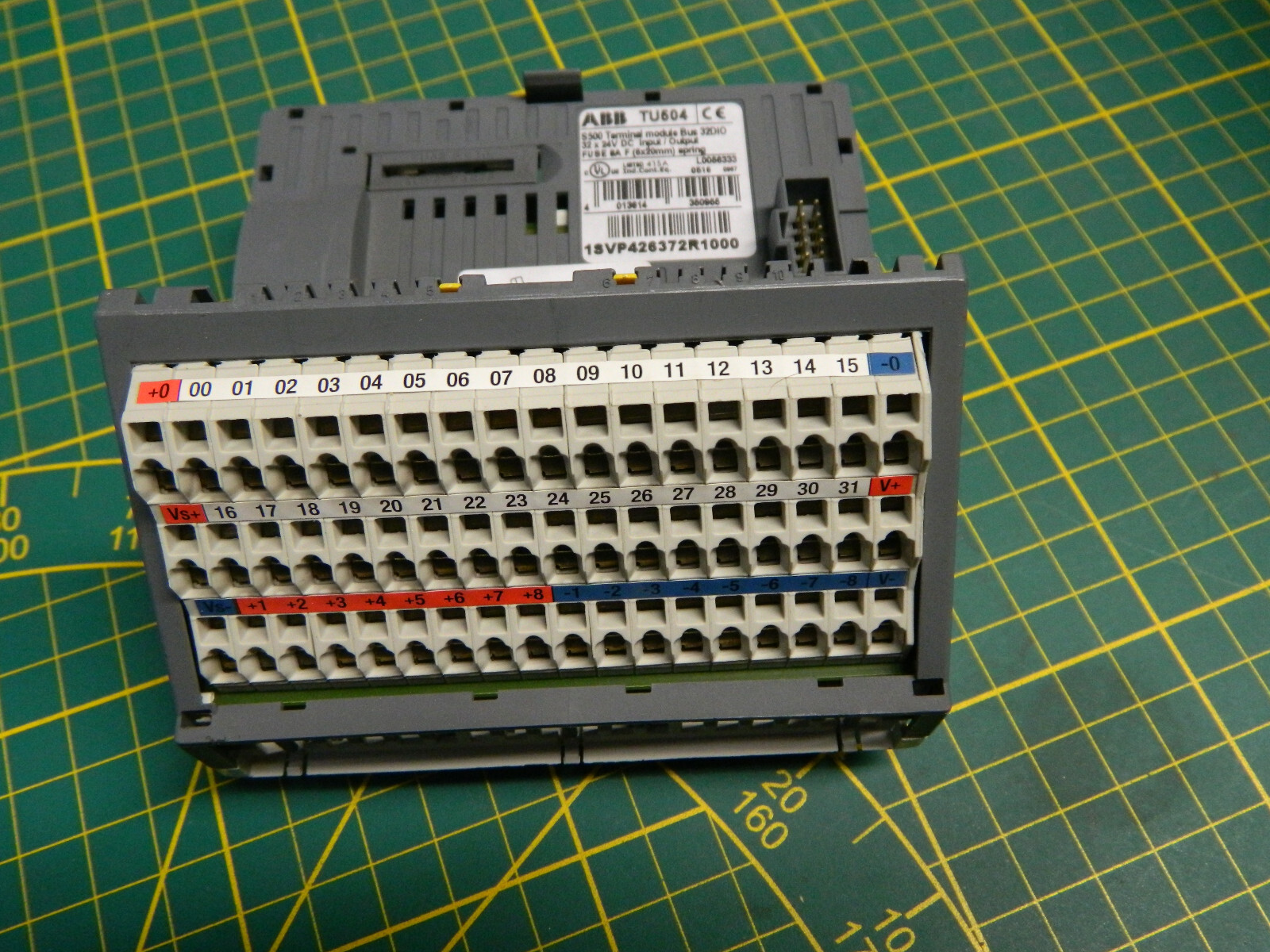 1x ABB TU504 1SVP426372R1000 S500 Terminal Module Bus 32DIO