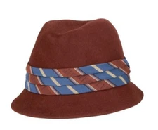 Janet Jackson Owned MAKINS Hat JULIEN'S The Collection Of Janet Jackson