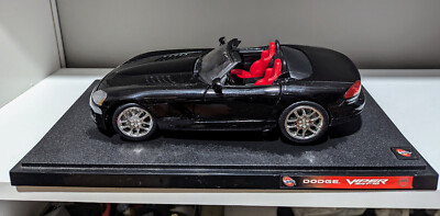 Dodge Viper SRT-10,die cast ,1:18