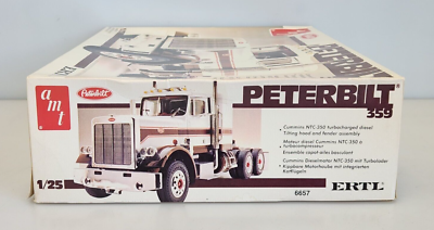 1983 AMT Ertl Peterbilt 359 1/25 Scale Semi Truck Plastic Model