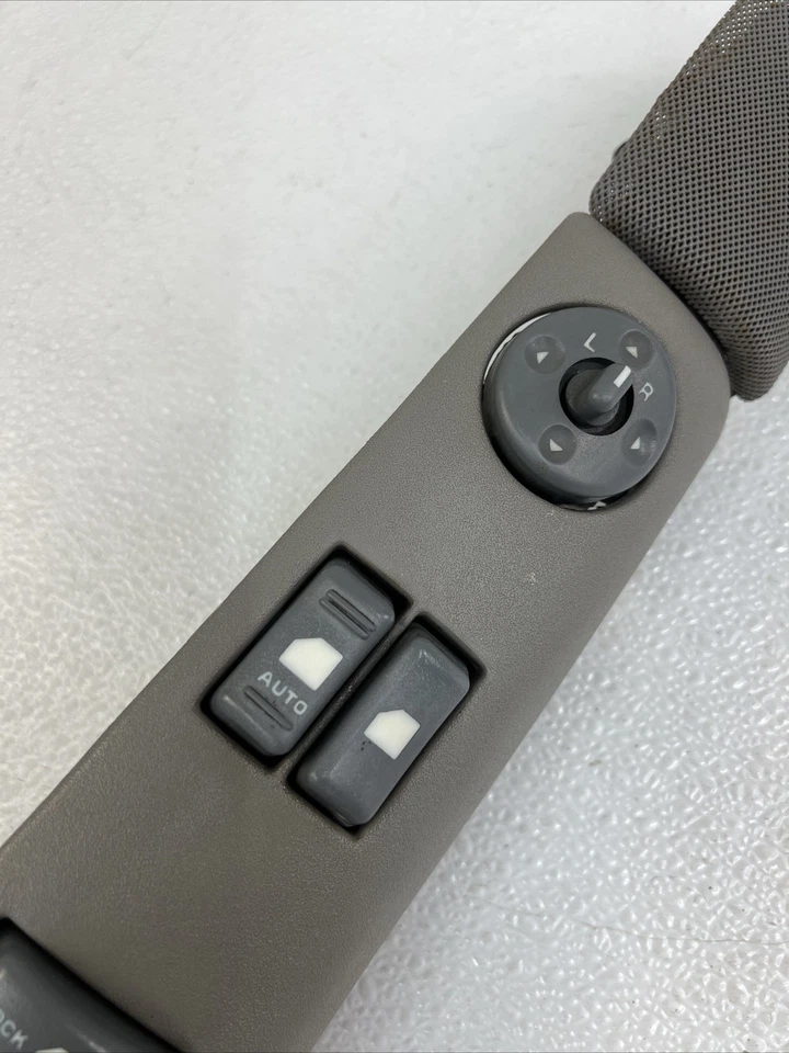 95-99 Chevy Silverado GMC Sierra Left Master 2 Door Window Switch Lock OEM Grey - Image 4 of 4