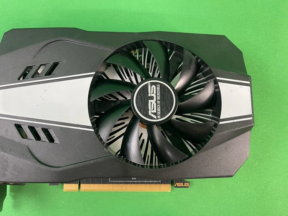 ASUS NVIDIA GeForce GTX 1060 3GB GDDR5 Graphics Card (PH-GTX1060-3G) - Image 2 of 4