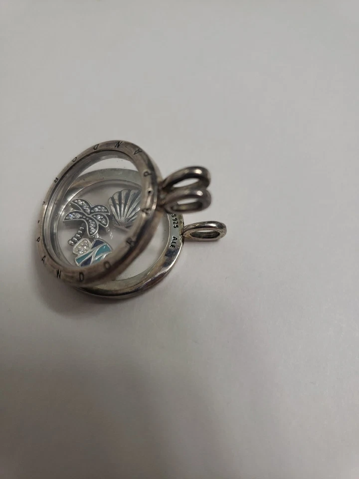 Pandora 浮动吊坠 带 3 迷你浮动小饰品,无颈链 Inc. — 第 3/4 张图片