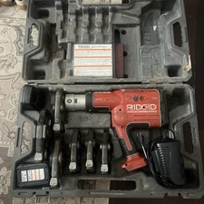 Ridgid RP 340 Battery Press Tool Kit with Propress Jaws