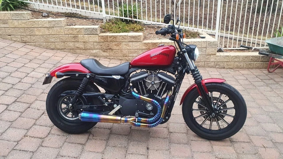 Sistema completo de escape personalizado 2 en 1 apto para Harley Davidson Street Glide Foto 3 de 3