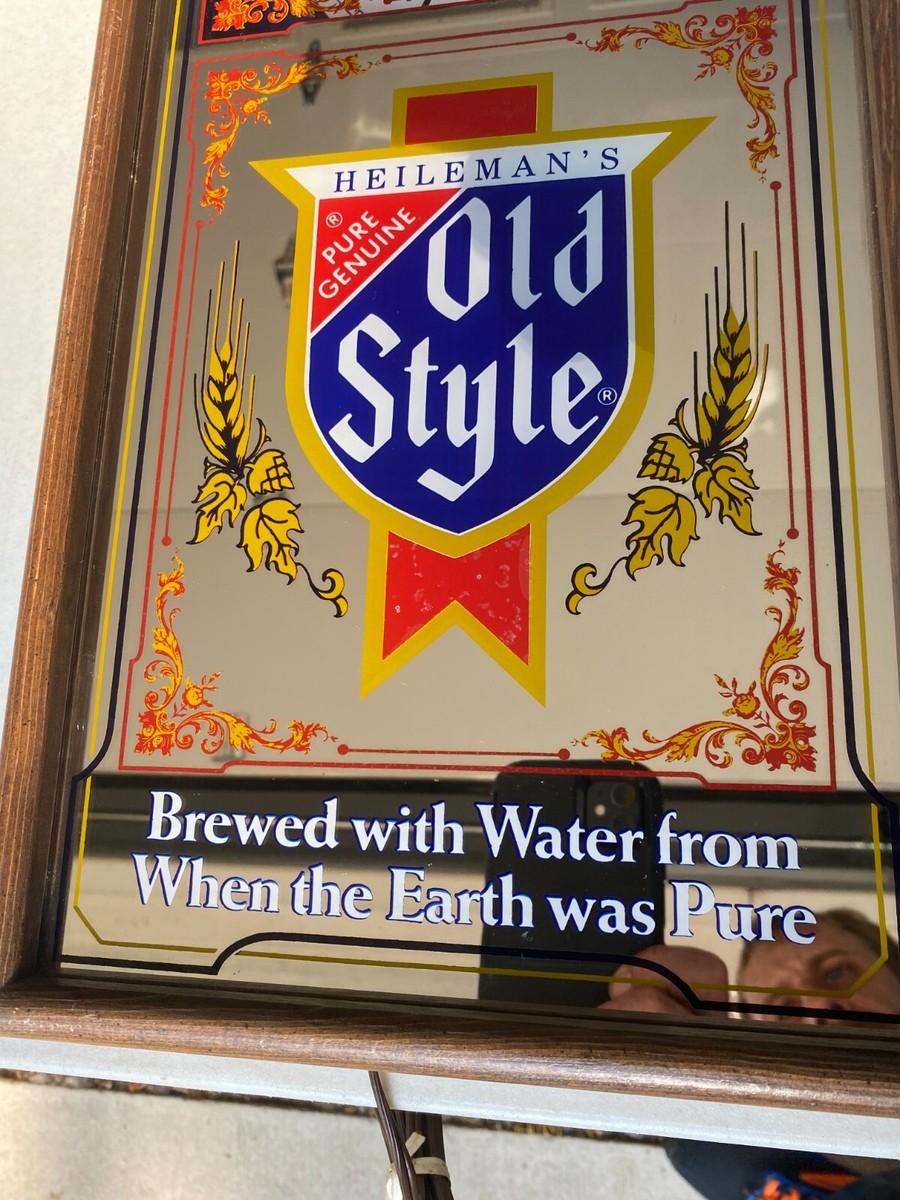 Vintage Heilemans Old Style Beer Advertising Clock Mirror Works