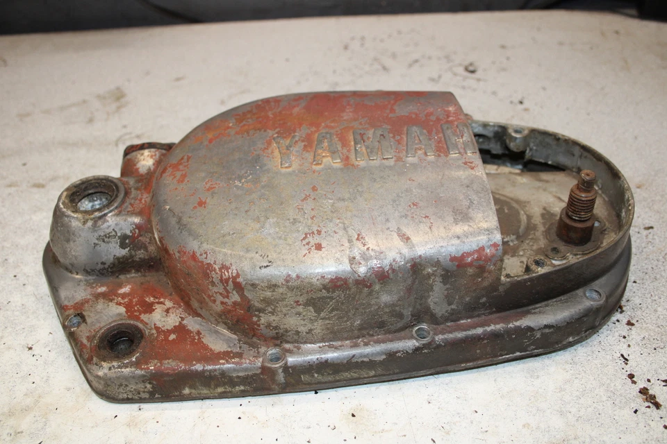 Yamaha DT1MX 250 1971 cubierta de embrague lateral del motor J6-2024.Vk Foto 2 de 4