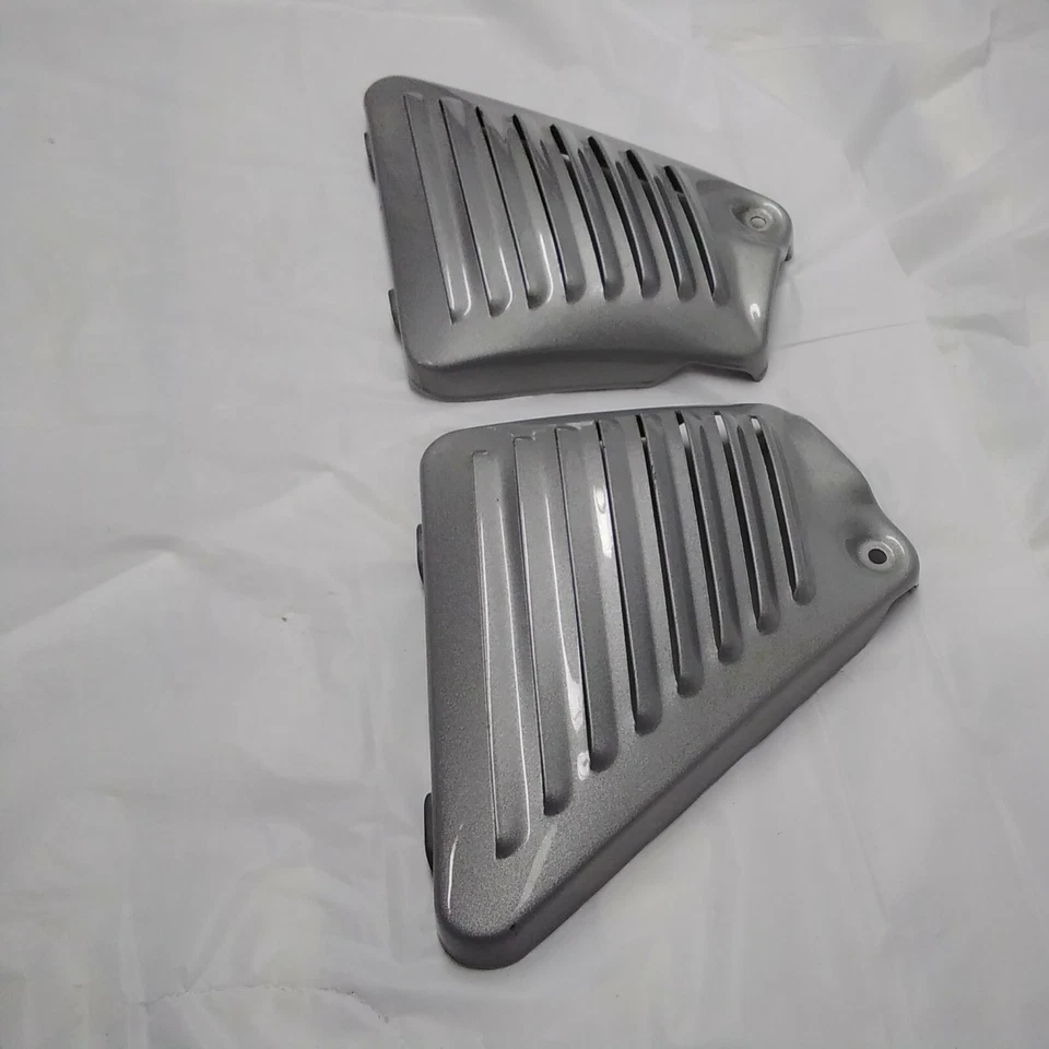 HARLEY DAVIDSON GENUINE 02-06 VROD VRSCA GRAY SIDE VENTS 66114-01 - Image 4 of 4