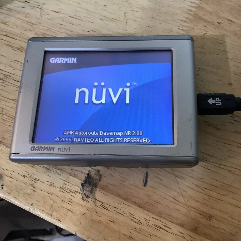 Garmin nüvi 360 GPS Navigator Personal Travel ,P,C. Ch .LN - Image 3 of 4