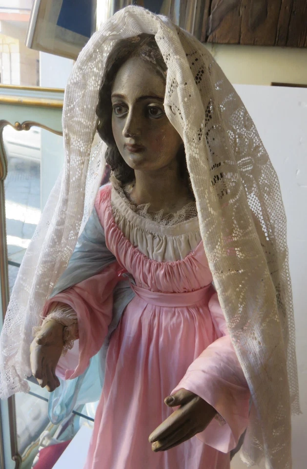 201020 Statua di fanciulla dell'800, in terracotta , forse elemento presepiale - Immagine 3 di 4