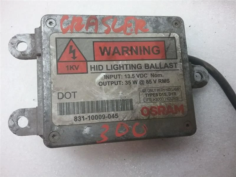 831-10009-045 L/F Faro conductor izquierdo lastre HID 2002 CHRYSLER 300M W2-5-1RM Foto 3 de 4