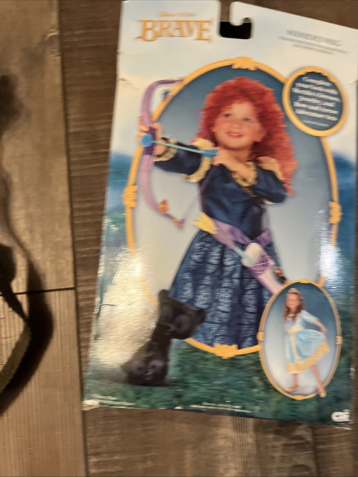 Exclusivo Juego de Tiro con Arco y Peluca Brave Mérida Arco Flecha Carcaj Valiente Usado Foto 3 de 4