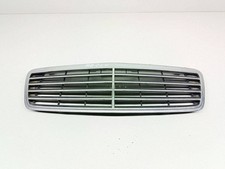 Calandre Mercedes 208