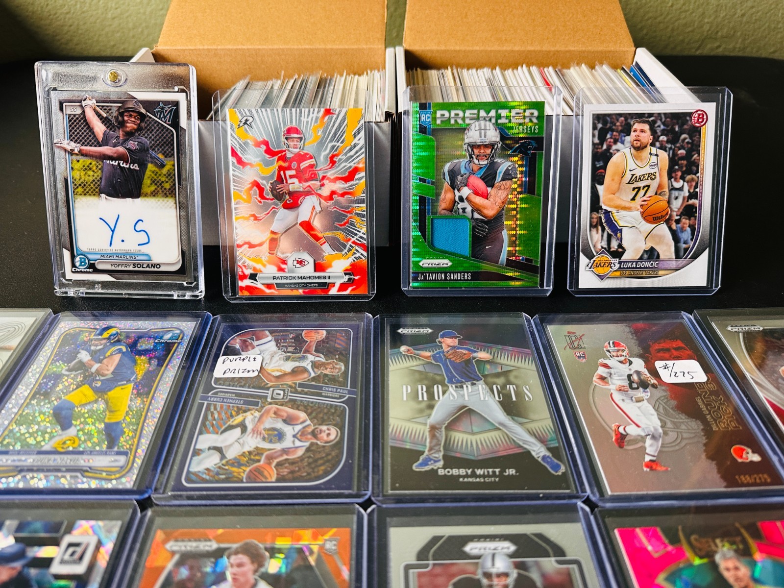 HUGE Sports CARD LOT! Jersey AUTO RC SP PRIZM Luka Doncic, Mahomes, Bo Jackson! view 2