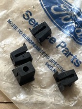 Genuine New Ford Cougar,Ka Mk1,Mondeo Mk2 headlamp Headlight Clip clips x4