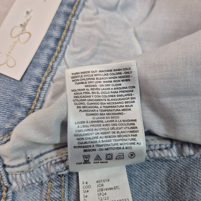 ℳ Jessica Simpson Hug Me Jean Shorts Buttercup Size 32 Frayed Button