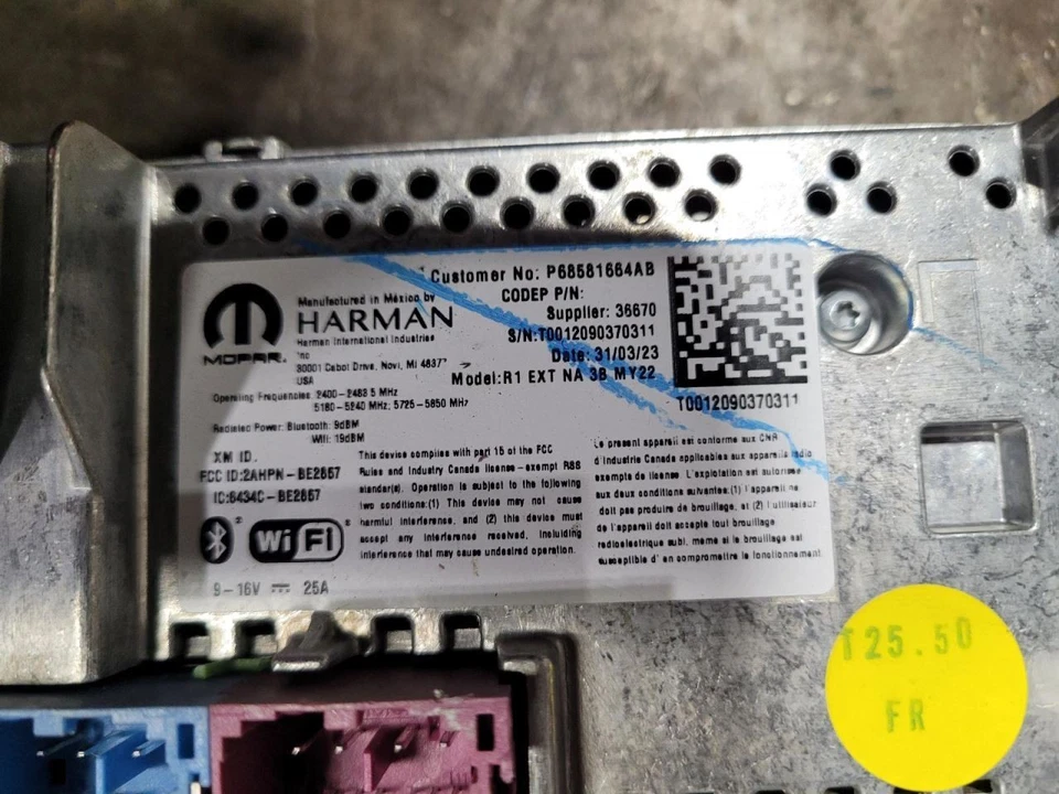 Audio Equipment Radio Receiver Without Navigation Fits 23-25 PACIFICA 2046104 - Image 2 of 3