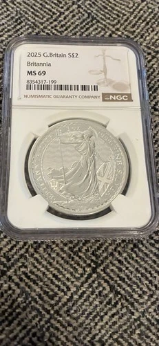 2025 Great Britain S £2 Silver Britannia 1 oz NGC MS-69