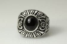 925 Sterling Silver Large Onyx Ring Size 7.75 / 13.3 Grams RIN7942 