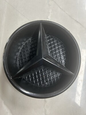 GENUINE MERCEDES BENZ MB CLS SLK W218 R172 GRILL STAR BADGE BASE A2188880060