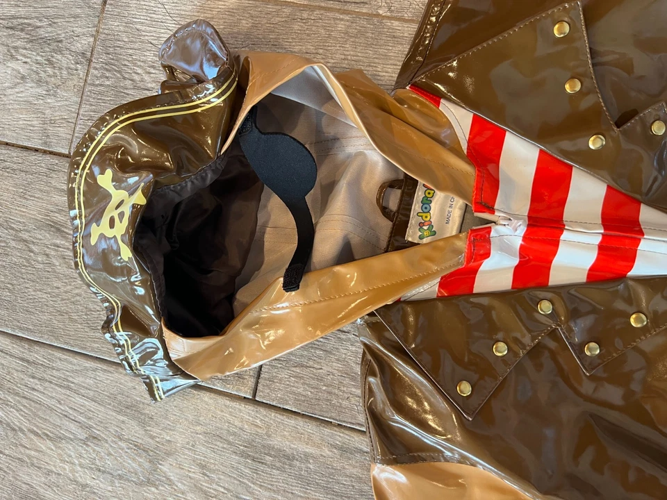 Kidorable Chaqueta de Lluvia Pirata Halloween Disfraz Talla 4 5 Niños Niñas Abrigo Con Capucha Foto 3 de 4