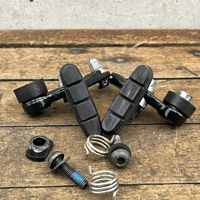 Butée de câble de frein Dia-Compe 1252 « Cable Hanger » | 1″ | Argent