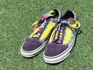 green and purple vans
