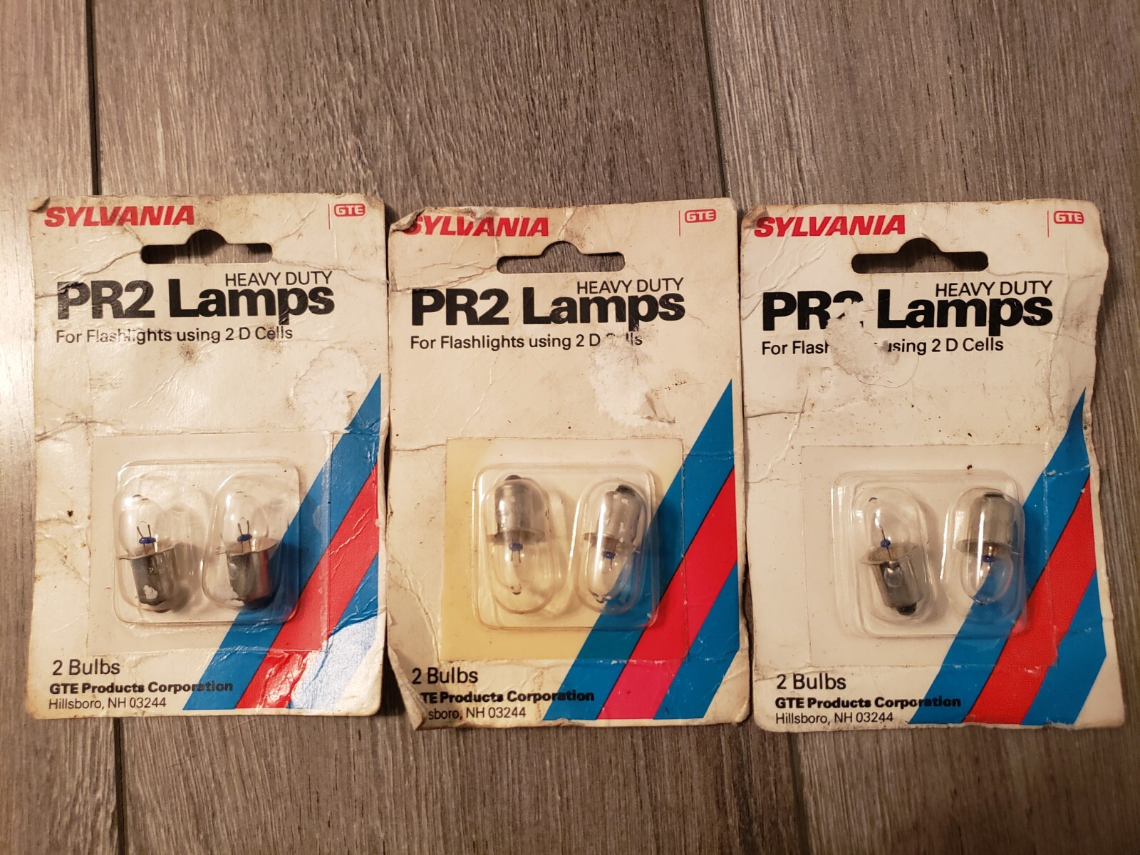 Lot of 6 NOS Sylvania PR2 PR2 Miniature Flashlight Lamps Light Bulbs 3