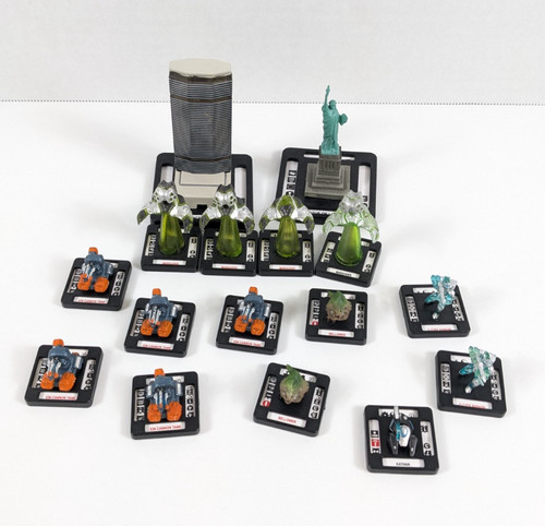 MONSTERPOCALYPSE CMG  Collectible Miniatures Game Lot Of 16 I Chomp NY Figures