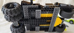 LEGO Batman: The Tumbler: Joker's Ice Cream Surprise (7888)+bat024 (read)