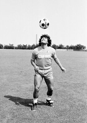 Diego Maradona Napoli Soccer Football Poster Picture Print