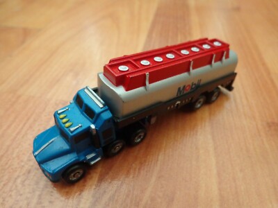 Vieux Camion Citerne Marx – Exxon, Plastique Blanc, échelle Inconnue, Vintage
