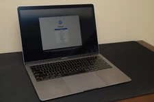 Apple MacBook Air 2018 13.3"  i5 8GB 500GB Space Gray Service Battery
