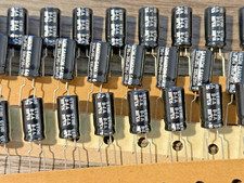 20pcs 330uF mF 35v 105 C Aluminum Electrolytic Capacitors RoHS 8x16 mm NEW