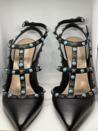 valentino rockstud 38