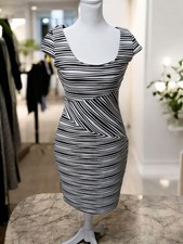 Guess KARISSA Black/White Striped Lined Sheath Dress Size 8 Exposed Zipper