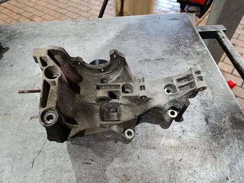 Audi A4 B7 8E Aggregateträger Träger Lichtmaschine Klimakompressor 03G903143D