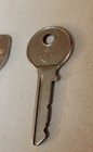 3 VINTAGE KEYS 58 OUTBOARD MARINE JOHNSON & 127 MERCURY QUICKSILVER IGNITION + 1 — photo 4