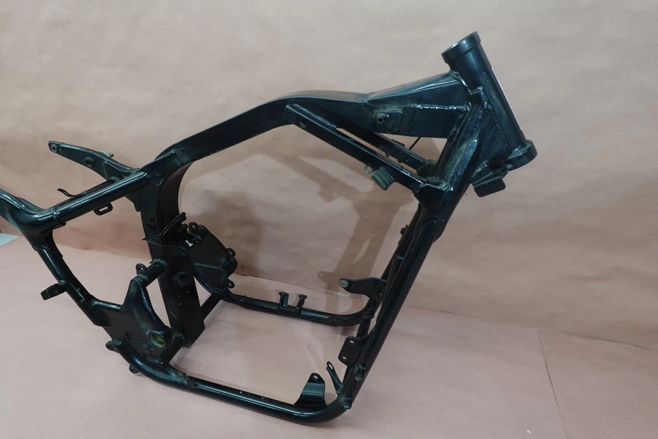 Chasis cuadro principal Honda VT750 2001-2007 Shadow Spirit Foto 2 de 4