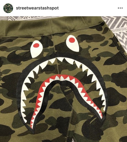 A Bathing Ape Bape 1st Camo Shark Sweatpants Size Small - Picture 4 of 11