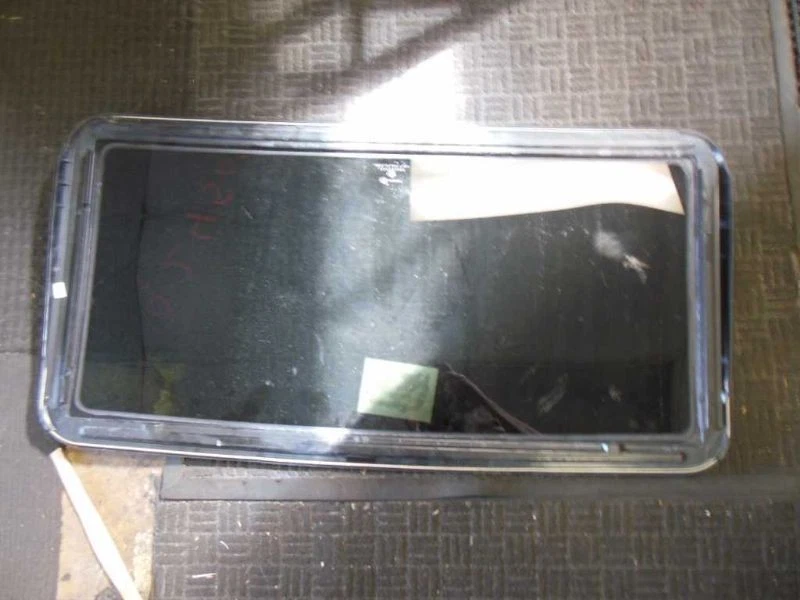 Солнцезащитное стекло подходит для Jeep Grand Cherokee 55135858AB 1999 00 01 02 03 04 - Изображение 2 из 2