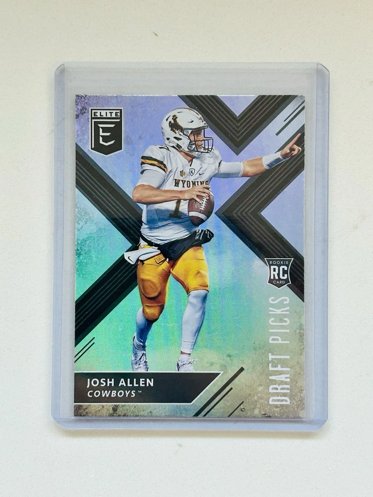 Josh Allen Panini Contenders Draft Picks #103 Ball Tucked, White Jersey-Autograph