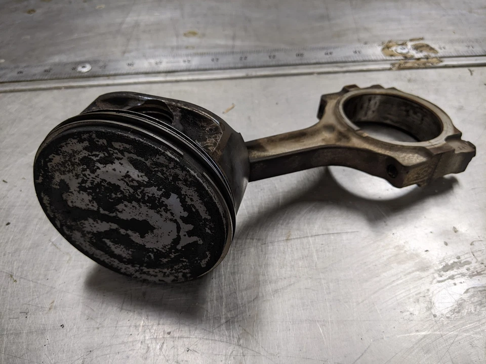 Pistón y varilla de conexión estándar desde 2006 Hummer H3 3,5 Foto 2 de 4