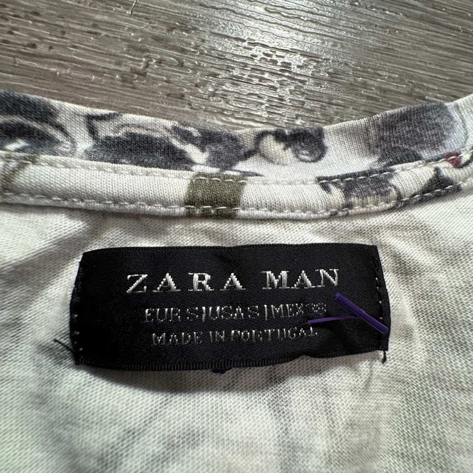 Camisa Zara Para Hombres Pequeña Floral Manga Corta Cuello Redondo Camiseta Informal Adulto Salón Foto 3 de 4
